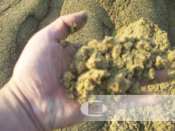 河卵石制成机制砂效果图